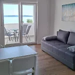 Lovely In With Wifi Apartment Rtina